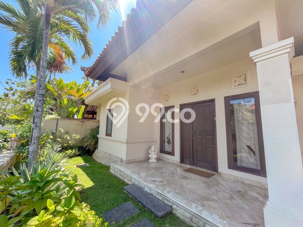 Aset Strategis! Vila Kawasan , Dimensi 929m2m², Area Premium dengan nilai meningkat Aset Strategis! Vila Kawasan , Dimensi 929m2m², Area Premium dengan nilai meningkat