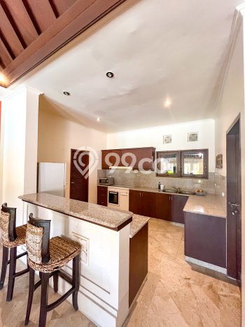 Aset Strategis! Vila Kawasan , Dimensi 929m2m², Area Premium dengan nilai meningkat Aset Strategis! Vila Kawasan , Dimensi 929m2m², Area Premium dengan nilai meningkat