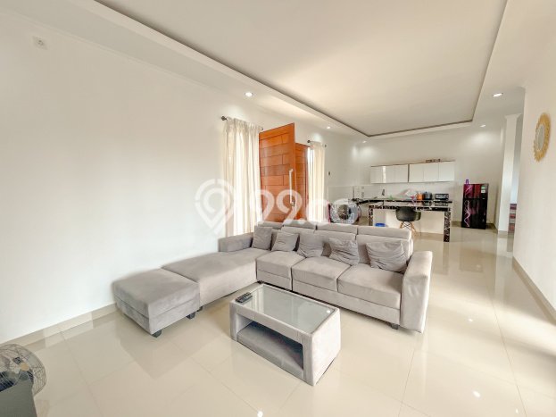Vila di , Luas 200m2m², Cocok untuk tempat tinggal Anda Vila di , Luas 200m2m², Cocok untuk tempat tinggal Anda