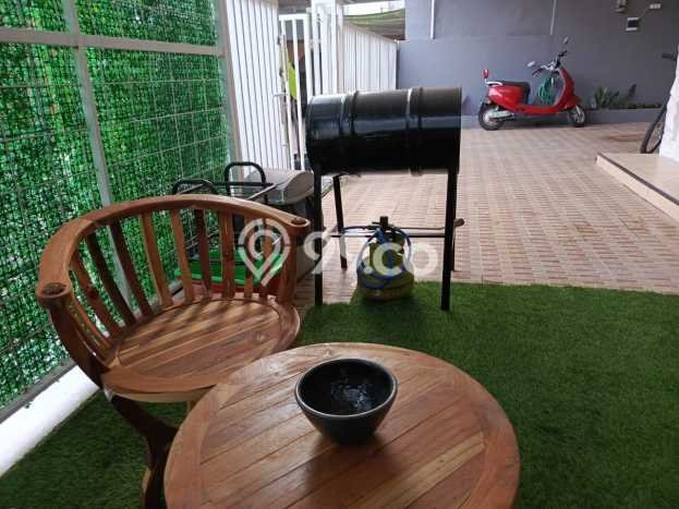 Rumah Modern Minimalis 8 Kamar Bisa Langsung Pindah di Pondok Aren Rumah Modern Minimalis 8 Kamar Bisa Langsung Pindah di Pondok Aren