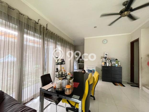Jual Rumah Luas Megah Dengan View Eksklusif di Bintaro, Tangerang Selatan Jual Rumah Luas Megah Dengan View Eksklusif di Bintaro, Tangerang Selatan