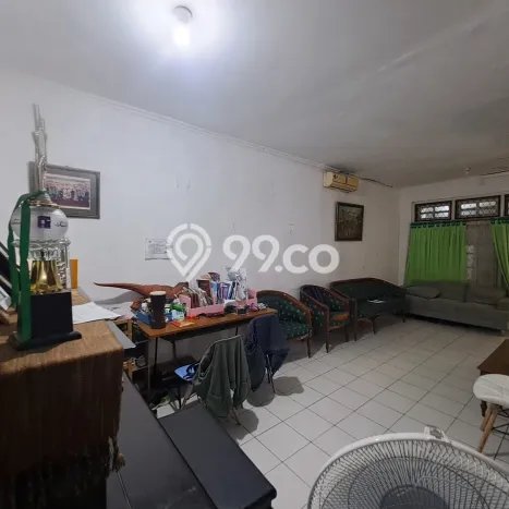 Jual Rumah Luas Megah Dengan View Eksklusif di Rawamangun, Jakarta Timur Jual Rumah Luas Megah Dengan View Eksklusif di Rawamangun, Jakarta Timur
