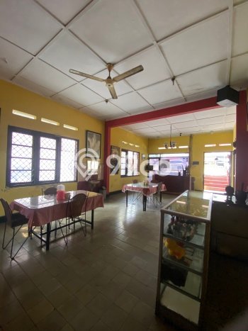 Area Ramai! Komersial Dijual di Cempaka Putih untuk Bisnis Luas Bangunan 201m2 Area Ramai! Komersial Dijual di Cempaka Putih untuk Bisnis Luas Bangunan 201m2