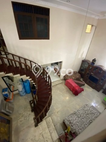 Dijual Rumah Mewah Elegan Dengan View Cantik di Kayu Putih, Jakarta Timur Dijual Rumah Mewah Elegan Dengan View Cantik di Kayu Putih, Jakarta Timur