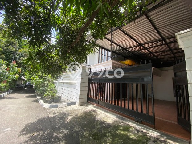 Rumah Luxury Modern Siap Huni di Kayu Putih Jakarta Timur Rumah Luxury Modern Siap Huni di Kayu Putih Jakarta Timur