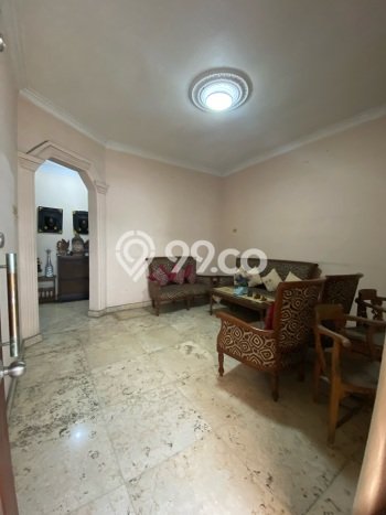 Dijual Rumah Mewah Elegan Dengan View Cantik di Kayu Putih, Jakarta Timur Dijual Rumah Mewah Elegan Dengan View Cantik di Kayu Putih, Jakarta Timur