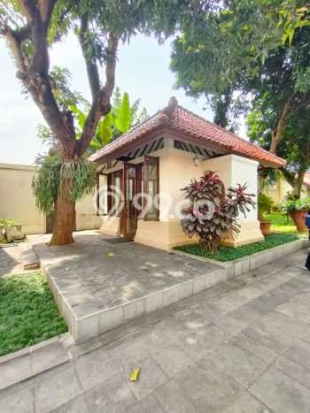 Dijual Rumah Premium dengan Fasilitas Sekitar Komplit di Cipayung, Jakarta Timur Dijual Rumah Premium dengan Fasilitas Sekitar Komplit di Cipayung, Jakarta Timur