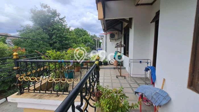 For Sale Rumah 9 Kamar Lokasi Strategis Bagus dan Strategis di Kelapa Gading For Sale Rumah 9 Kamar Lokasi Strategis Bagus dan Strategis di Kelapa Gading