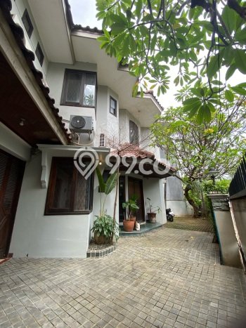 Jarang Ada! Rumah Sewa 5 Kamar Nyaman Siap Huni Pejaten Jarang Ada! Rumah Sewa 5 Kamar Nyaman Siap Huni Pejaten