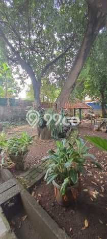 For Sale! Luxury House LT 1000m2 Desain Elegan di Rawamangun For Sale! Luxury House LT 1000m2 Desain Elegan di Rawamangun
