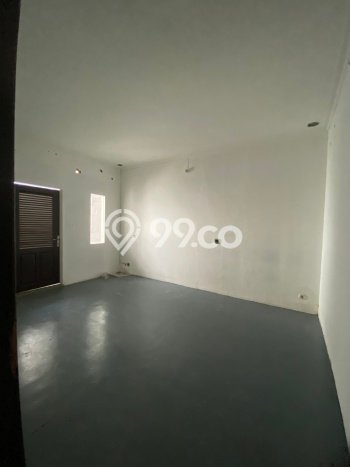 Komersial Dijual di Prime Area Jakarta Timur Luas 100m2 Komersial Dijual di Prime Area Jakarta Timur Luas 100m2