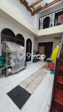 Rumah Elit LB 250m2 Siap Pakai Desain Elegan di Rawamangun, Jakarta Timur Rumah Elit LB 250m2 Siap Pakai Desain Elegan di Rawamangun, Jakarta Timur