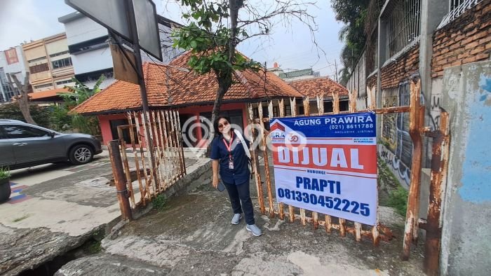 Area Ramai! Komersial Dijual di Cempaka Putih untuk Bisnis Luas Bangunan 201m2 Area Ramai! Komersial Dijual di Cempaka Putih untuk Bisnis Luas Bangunan 201m2