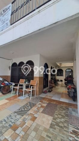 Dijual Rumah Luas Elegan Dengan View Eksklusif di Rawamangun, Jakarta Timur Dijual Rumah Luas Elegan Dengan View Eksklusif di Rawamangun, Jakarta Timur