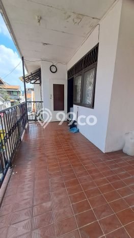Dijual Rumah Luas Elegan Dengan View Eksklusif di Rawamangun, Jakarta Timur Dijual Rumah Luas Elegan Dengan View Eksklusif di Rawamangun, Jakarta Timur