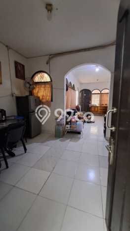 Rumah Elit LB 250m2 Siap Pakai Desain Elegan di Rawamangun, Jakarta Timur Rumah Elit LB 250m2 Siap Pakai Desain Elegan di Rawamangun, Jakarta Timur