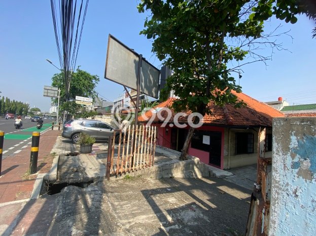 Area Ramai! Komersial Dijual di Cempaka Putih untuk Bisnis Luas Bangunan 201m2 Area Ramai! Komersial Dijual di Cempaka Putih untuk Bisnis Luas Bangunan 201m2