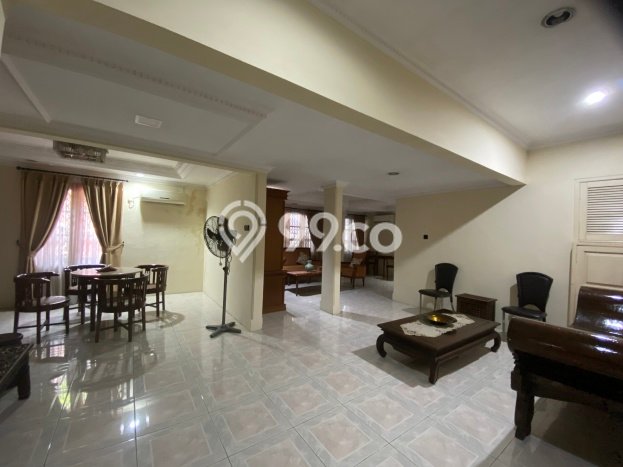 Rumah Luxury Modern Siap Huni di Kayu Putih Jakarta Timur Rumah Luxury Modern Siap Huni di Kayu Putih Jakarta Timur