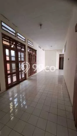Rumah Mewah LB 125m2 Siap Huni Desain Elegan di Rawamangun, Jakarta Timur Rumah Mewah LB 125m2 Siap Huni Desain Elegan di Rawamangun, Jakarta Timur