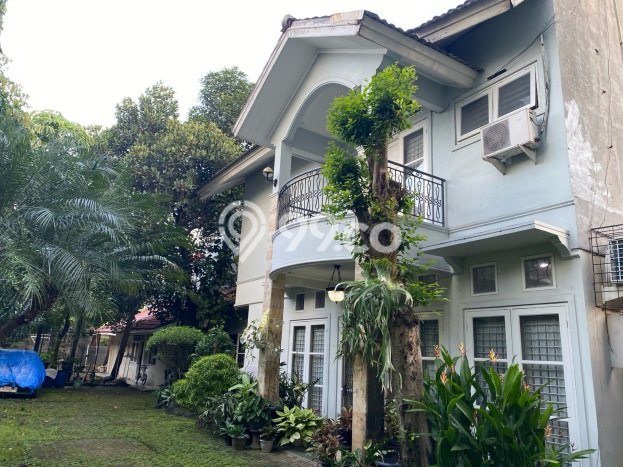 Ready to Use! Luxury House LT 941m2 Desain Elegan di Rawamangun Ready to Use! Luxury House LT 941m2 Desain Elegan di Rawamangun