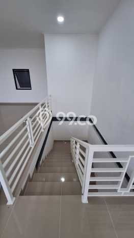 Gudang paling strategis disewakan di Legok Tangerang Gudang paling strategis disewakan di Legok Tangerang