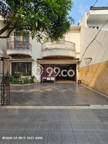 Rumah Mewah LB 650m2 Siap Pakai Desain Elegan di Cipete, Jakarta Selatan Rumah Mewah LB 650m2 Siap Pakai Desain Elegan di Cipete, Jakarta Selatan