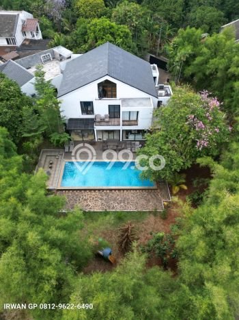 Jual Rumah Luas Elegan Dengan View Eksklusif di Bintaro, Jakarta Selatan Jual Rumah Luas Elegan Dengan View Eksklusif di Bintaro, Jakarta Selatan