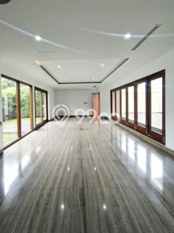 Rumah Luxury Modern Tanpa Renovasi di Pondok Indah Jakarta Selatan Rumah Luxury Modern Tanpa Renovasi di Pondok Indah Jakarta Selatan