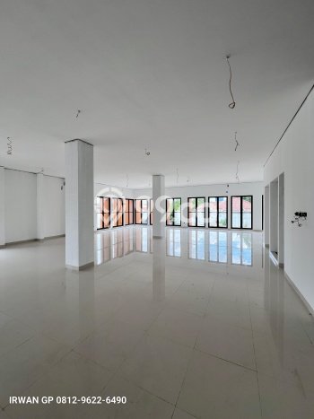 Kantor Bagus Dijual LB 2000m2 Lokasi Strategis Jakarta Selatan Area Cocok untuk Bisnis Kantor Bagus Dijual LB 2000m2 Lokasi Strategis Jakarta Selatan Area Cocok untuk Bisnis