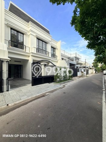 Siap Huni Rumah Mewah 5 Kamar di Kemayoran Dekat ke Mana Saja Siap Huni Rumah Mewah 5 Kamar di Kemayoran Dekat ke Mana Saja