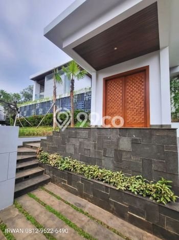 Rumah Luxury Modern Tanpa Renovasi di Pondok Indah Jakarta Selatan Rumah Luxury Modern Tanpa Renovasi di Pondok Indah Jakarta Selatan