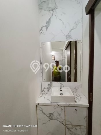 Dijual Rumah Strategis Bagus Punya 4 KT di Ciputat Tangerang Selatan SHM Dijual Rumah Strategis Bagus Punya 4 KT di Ciputat Tangerang Selatan SHM