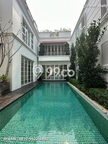 Siap Huni Rumah Mewah 7 Kamar di Menteng Dekat ke Mana Saja Siap Huni Rumah Mewah 7 Kamar di Menteng Dekat ke Mana Saja