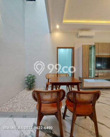 Rumah Modern Minimalis 4 KT Siap Huni di Jagakarsa Rumah Modern Minimalis 4 KT Siap Huni di Jagakarsa