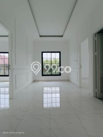 Ready to Use! Luxury House LT 210m2 Desain Modern di Joglo Ready to Use! Luxury House LT 210m2 Desain Modern di Joglo