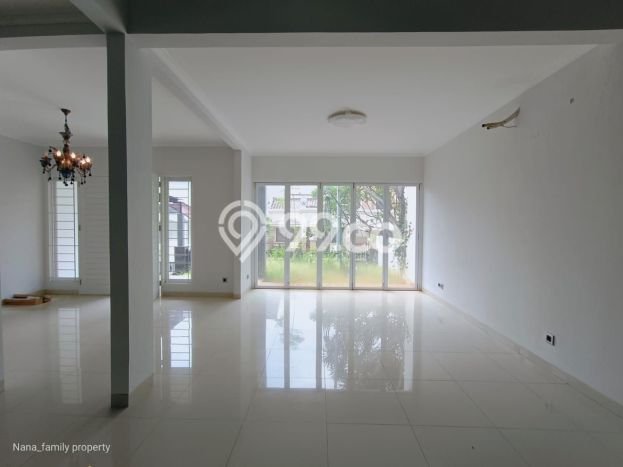 Rumah Elit LB 400m2 Siap Huni Desain Elegan di Bintaro, Jakarta Selatan Rumah Elit LB 400m2 Siap Huni Desain Elegan di Bintaro, Jakarta Selatan