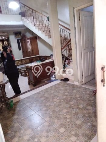 Dijual Rumah Eksklusif 4 KT di Cirendeu, Jakarta Selatan Dijual Rumah Eksklusif 4 KT di Cirendeu, Jakarta Selatan