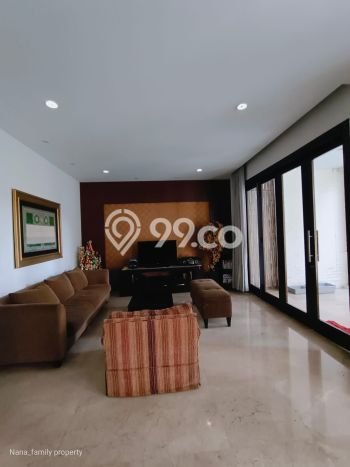 Hot Offer Hunian Mewah Ideal dan Luas di Kebayoran Lama, Jakarta Selatan Hot Offer Hunian Mewah Ideal dan Luas di Kebayoran Lama, Jakarta Selatan