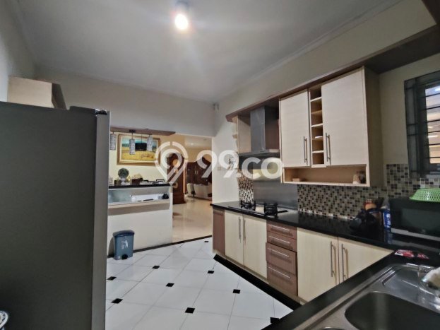 For Sale! Luxury House LT 600m2 Desain Elegan di Cirendeu For Sale! Luxury House LT 600m2 Desain Elegan di Cirendeu