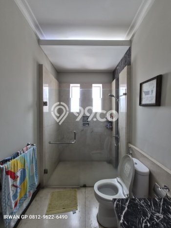 For Sale! Premium House LT 700m2 Desain Elegan di TB Simatupang For Sale! Premium House LT 700m2 Desain Elegan di TB Simatupang