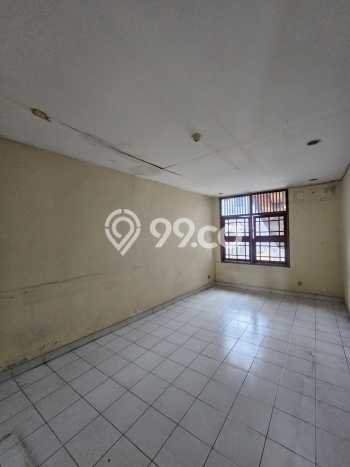 Dijual Rumah Mewah Elegan Dengan View Cantik di Senayan, Jakarta Selatan Dijual Rumah Mewah Elegan Dengan View Cantik di Senayan, Jakarta Selatan