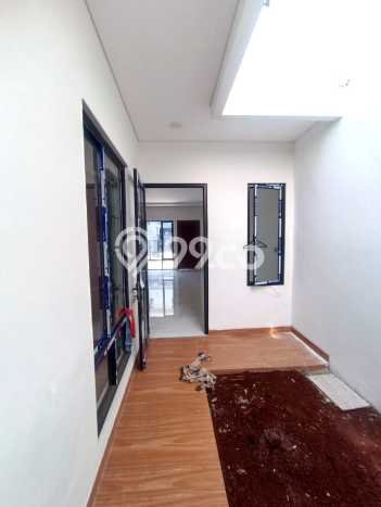 Dijual Hunian Rumah Nyaman 5 KT di Cinere, Jakarta Selatan Dijual Hunian Rumah Nyaman 5 KT di Cinere, Jakarta Selatan