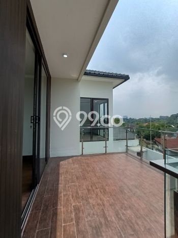 Hunian Mewah LB 310m2 Siap Pakai Desain Elegan di Ragunan, Jakarta Selatan Hunian Mewah LB 310m2 Siap Pakai Desain Elegan di Ragunan, Jakarta Selatan
