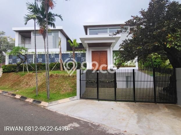 Rumah Luxury Modern Tanpa Renovasi di Pondok Indah Jakarta Selatan Rumah Luxury Modern Tanpa Renovasi di Pondok Indah Jakarta Selatan