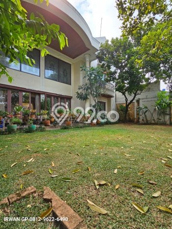 Rumah Mewah LB 650m2 Siap Pakai Desain Elegan di Cipete, Jakarta Selatan Rumah Mewah LB 650m2 Siap Pakai Desain Elegan di Cipete, Jakarta Selatan