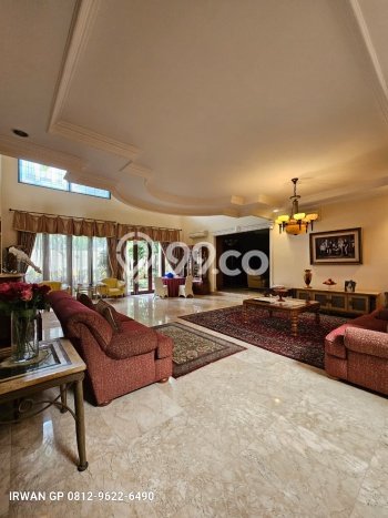 Rumah Mewah LB 650m2 Siap Pakai Desain Elegan di Cipete, Jakarta Selatan Rumah Mewah LB 650m2 Siap Pakai Desain Elegan di Cipete, Jakarta Selatan