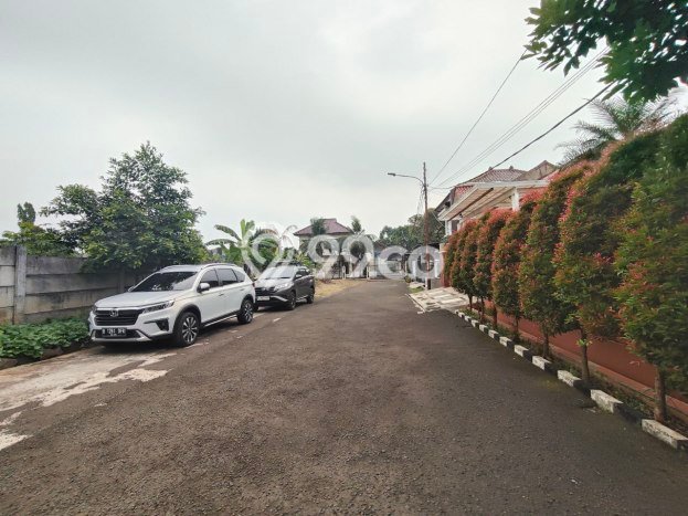 For Sale! Luxury House LT 600m2 Desain Elegan di Cirendeu For Sale! Luxury House LT 600m2 Desain Elegan di Cirendeu