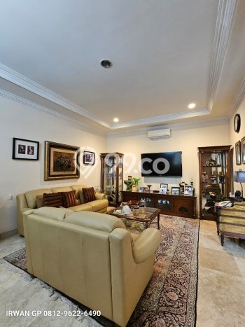 Rumah Mewah LB 650m2 Siap Pakai Desain Elegan di Cipete, Jakarta Selatan Rumah Mewah LB 650m2 Siap Pakai Desain Elegan di Cipete, Jakarta Selatan