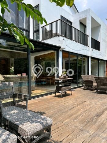 Jual Rumah Luas Elegan Dengan View Eksklusif di Bintaro, Jakarta Selatan Jual Rumah Luas Elegan Dengan View Eksklusif di Bintaro, Jakarta Selatan