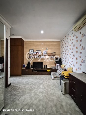 For Sale! Premium House LT 700m2 Desain Elegan di TB Simatupang For Sale! Premium House LT 700m2 Desain Elegan di TB Simatupang
